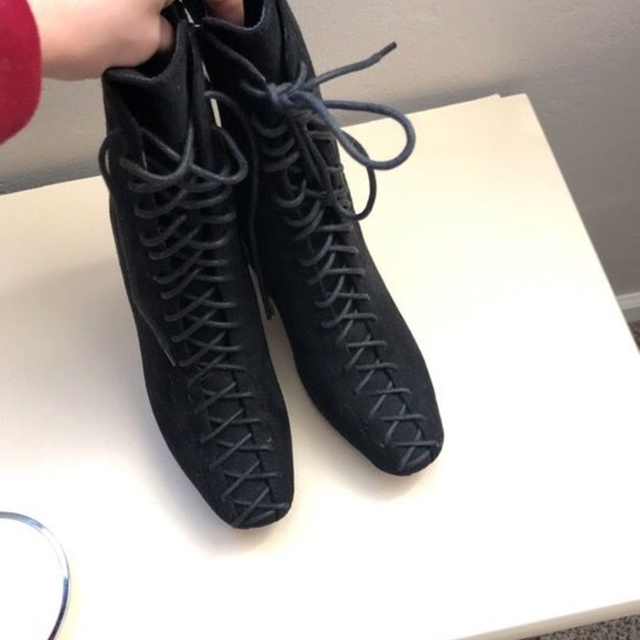 Black booties - Picture 2 of 3